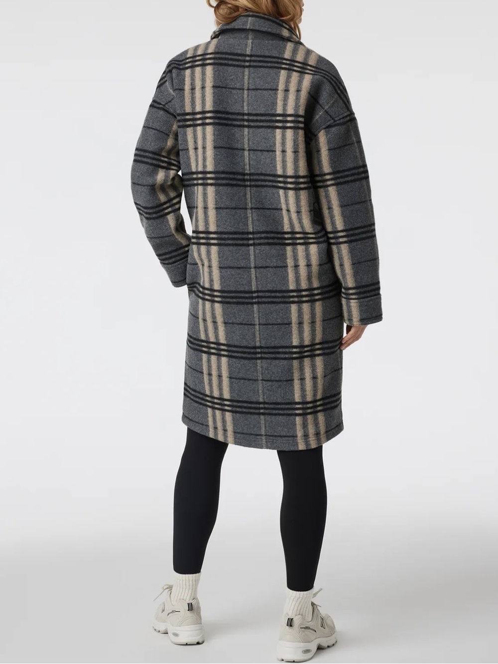 Vuori - WMNS - Ballard Coat - S - Picture 13 of 14
